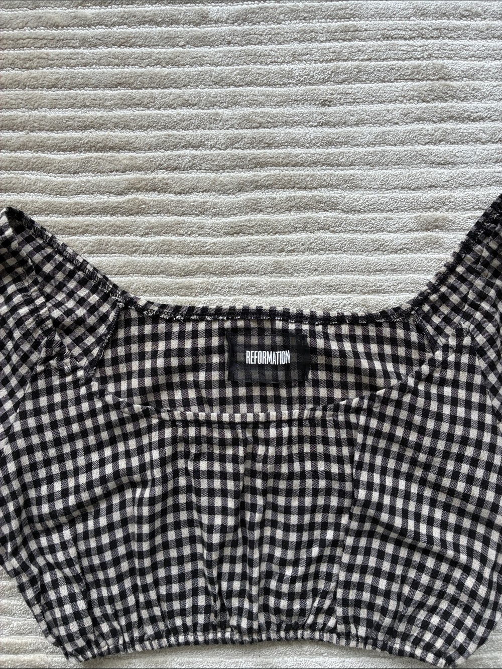 Reformation Black & White Gingham Cropped Puff-Sleeve Top - Picture 2 of 6